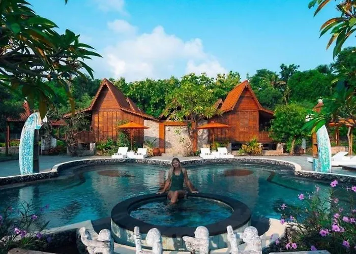 Hotel Jukung Batununggul