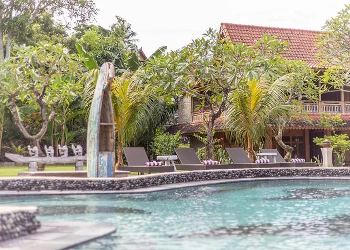 Hotel Jukung 3*